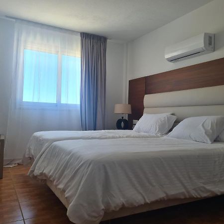 Fotoxenia Luxury Apts Paralimni Exterior foto